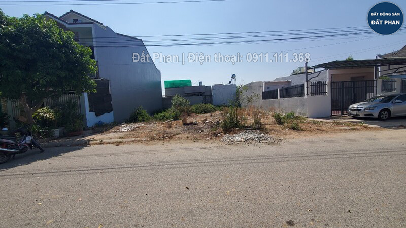 Lô đất mặt tiền đường 16m tại tái định cư Phan Đăng Lưu